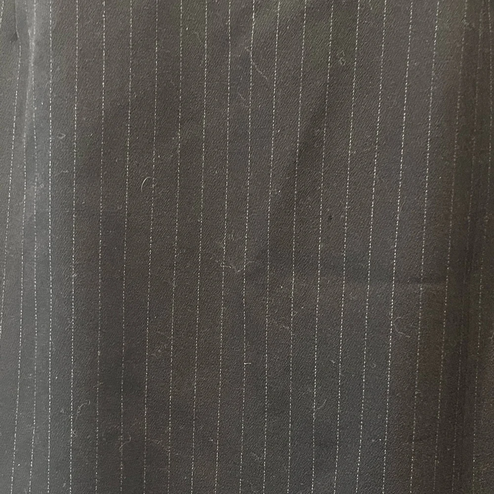 Ann Taylor Vintage Classic Black Pinstripe Pencil Skirt (Size 6)